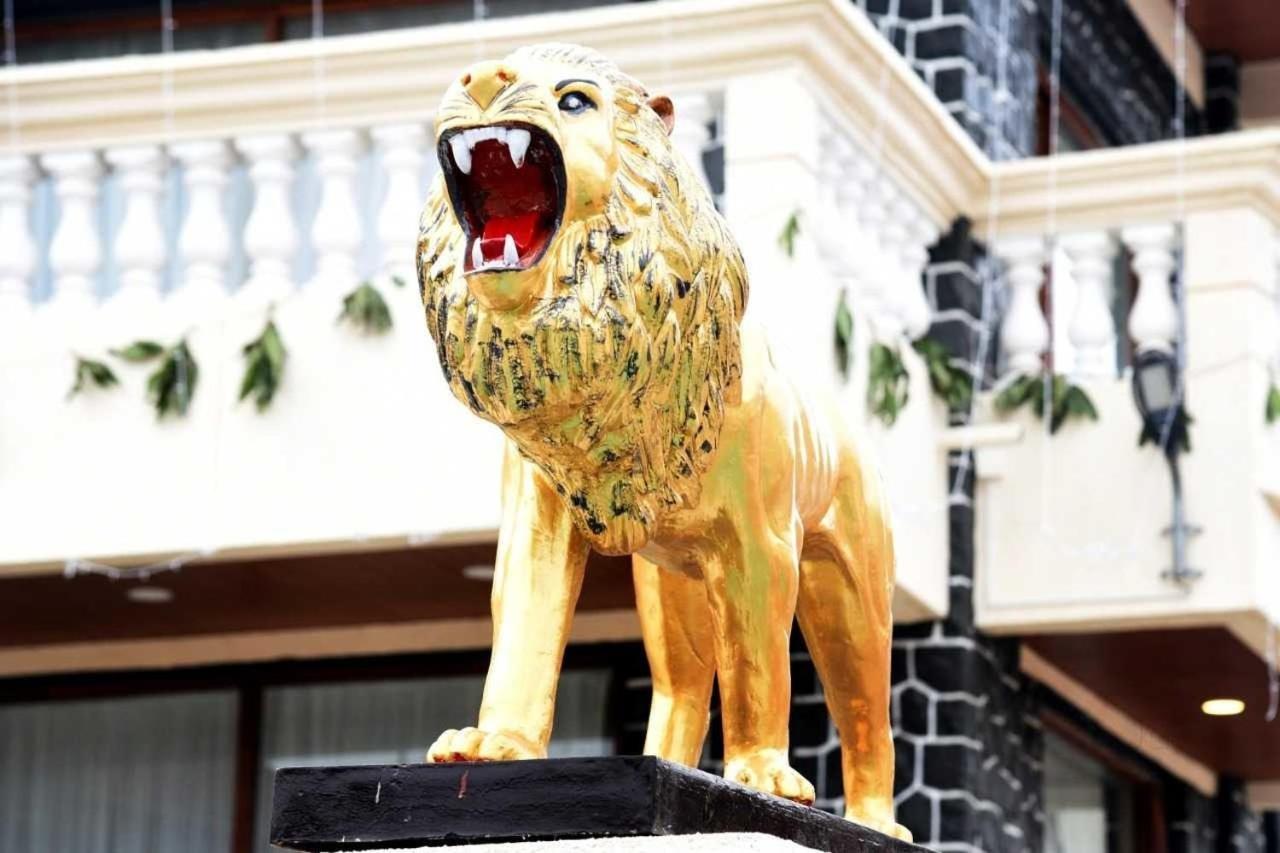 Maharaja The Royal Resort Thane Exterior photo
