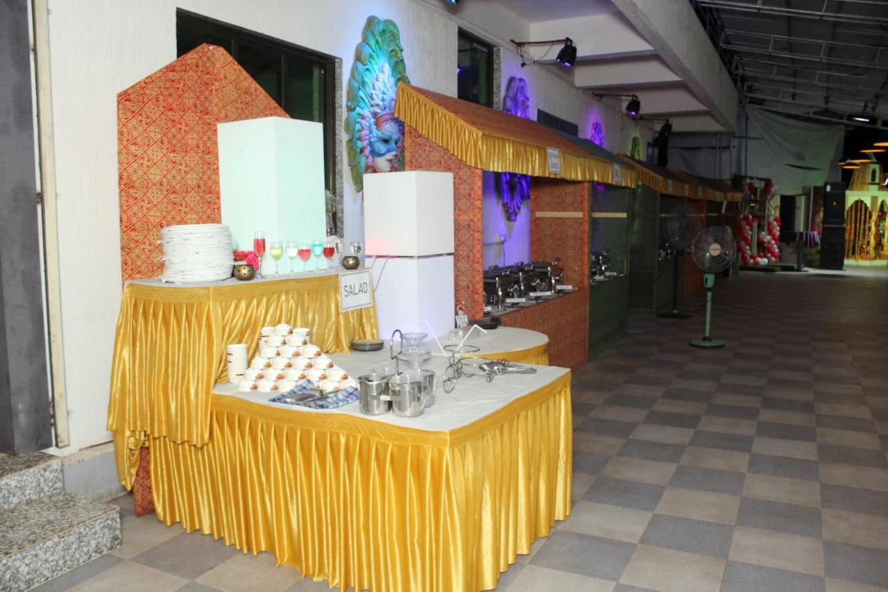 Maharaja The Royal Resort Thane Exterior photo